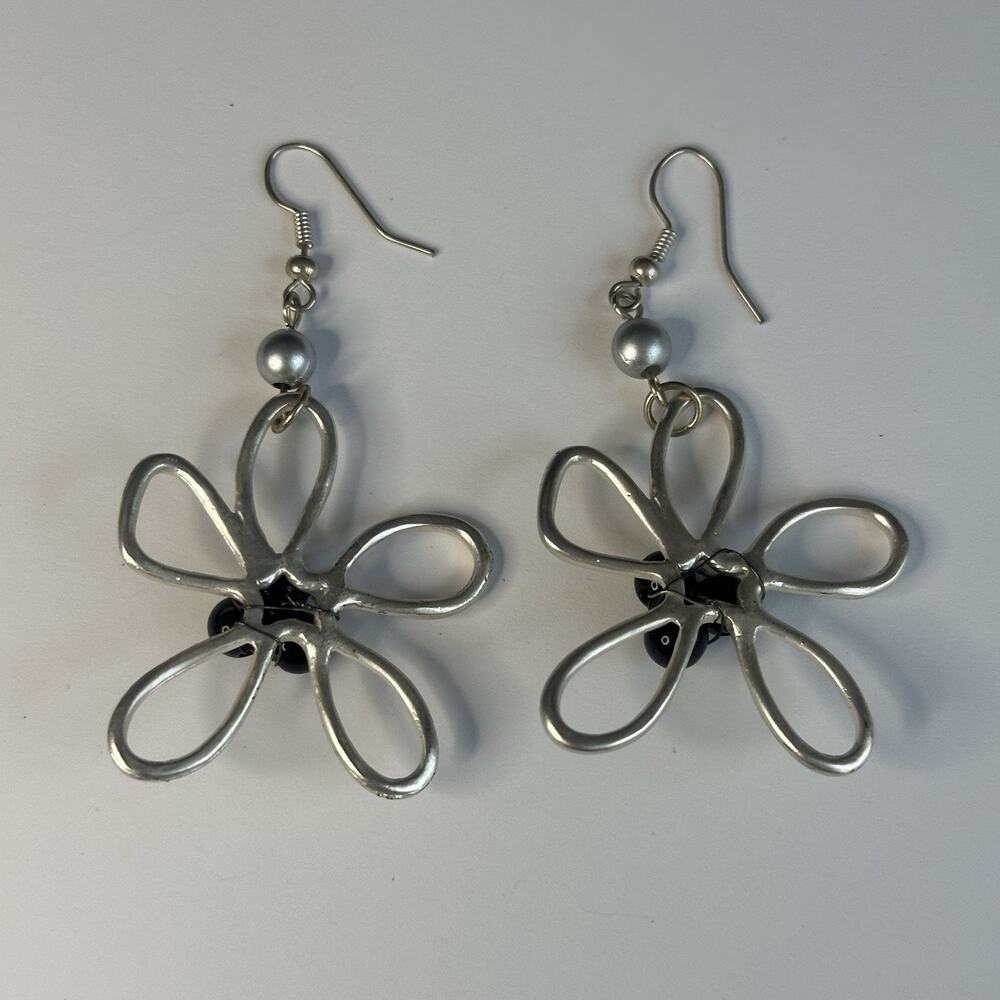 Handmade Silver Wire-work Flower Daisy Earrings boho artsy - Picture 5 of 6